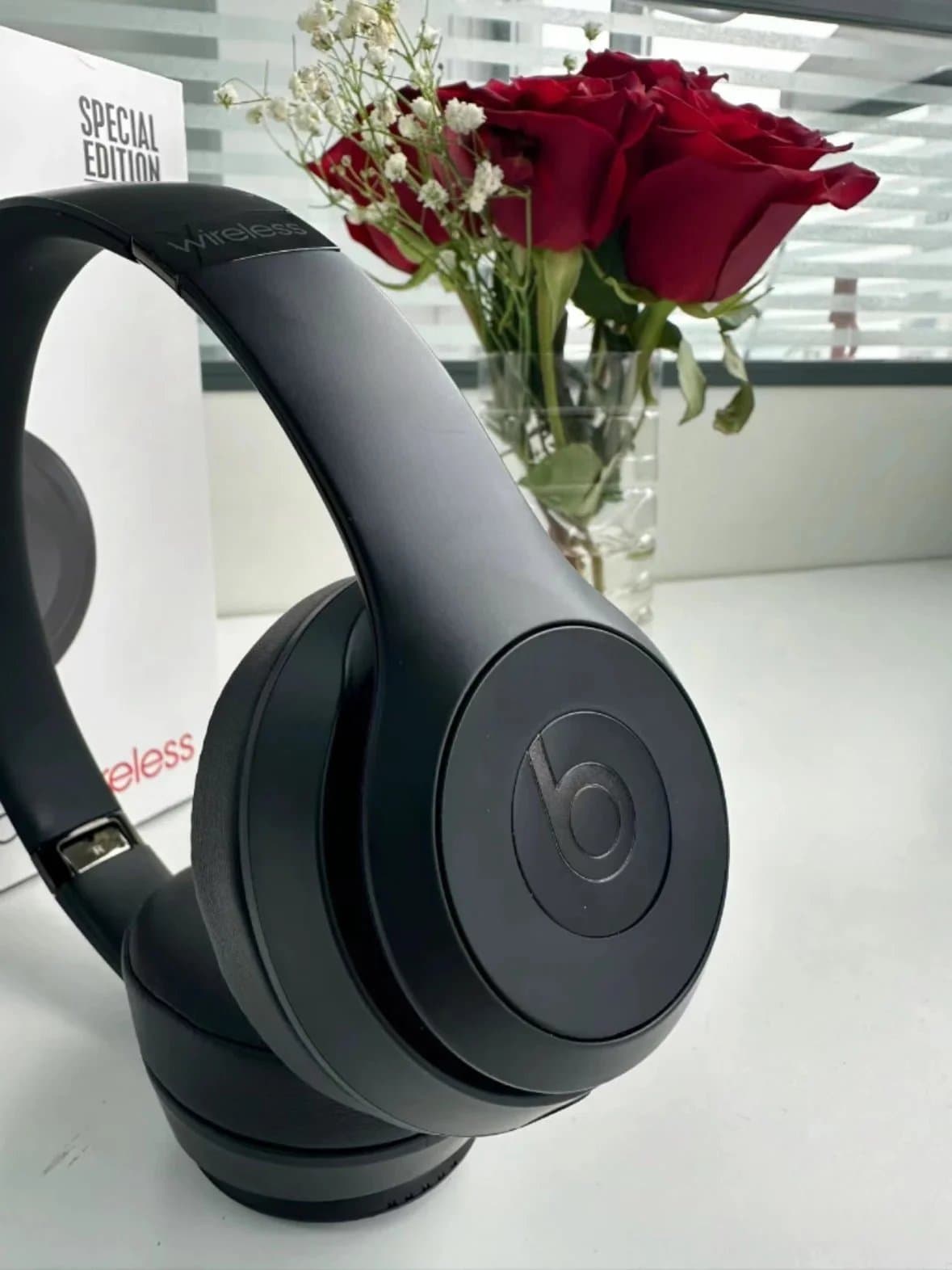 Beats Solo3 Wireless Special Edition Headphones
