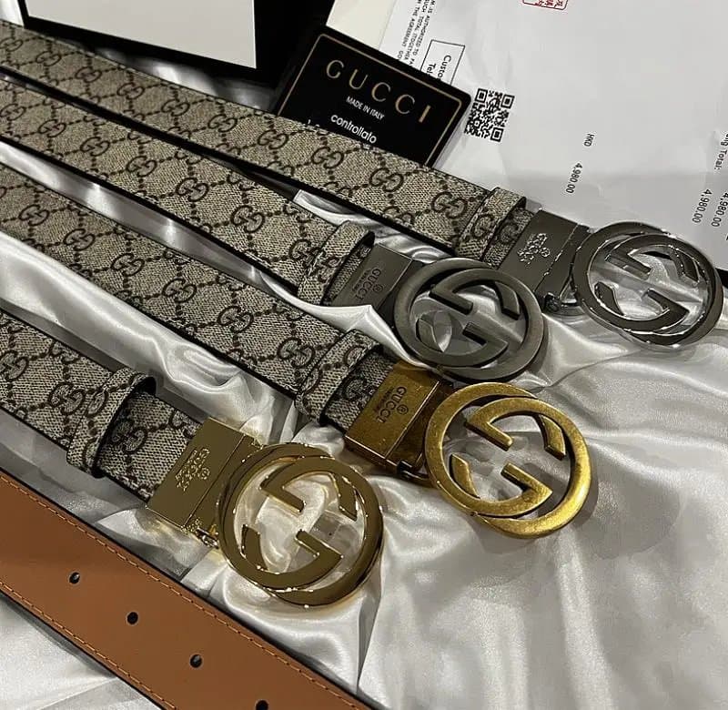 Gucci GG Supreme Belt Collection